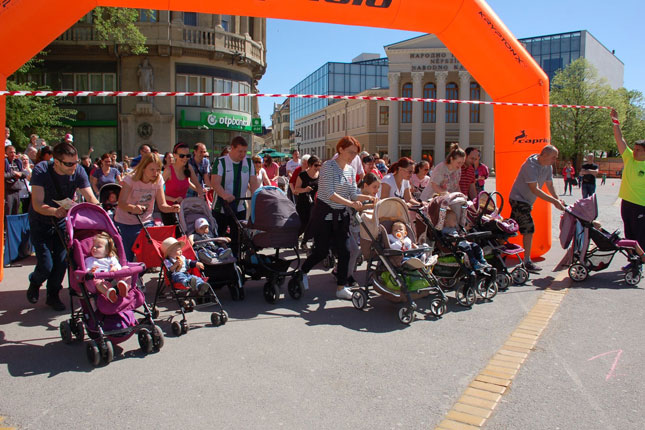 Maratonci trče za Andreu Mudrić u akciji "SMS za kilometar"