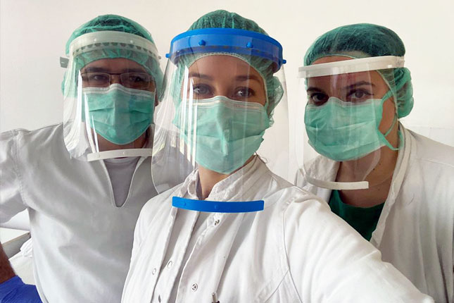 Subotičani napravili više od 700 zaštitnih vizira i donirali medicinarima