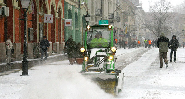 Sneg u Subotici - Pomozi komšiji, pomozi gradu!