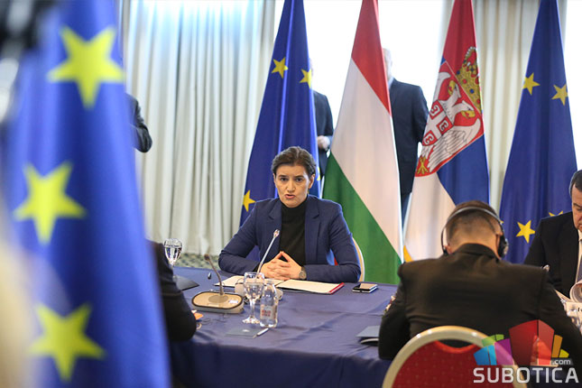 Održana zajednička sednica Vlada Srbije i Mađarske