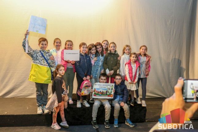 Najmlađi osnovci takmičili se u poznavanju pravila bezbednog učestvovanja u saobraćaju