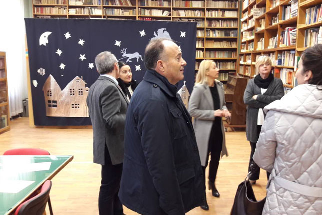 Ministar prosvete posetio Hemijsko-tehnološku školu