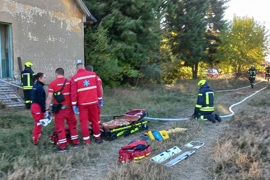Zajednička obuka spasilačkih službi u bivšoj kasarni - simulacija spašavanja u realnim uslovima