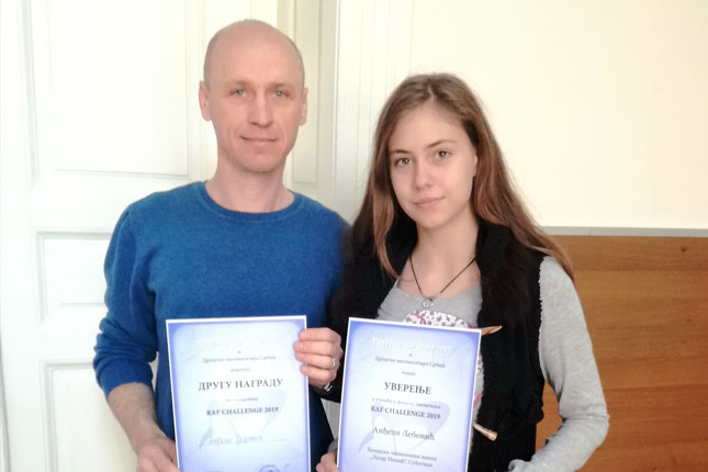 Anđela Lebović druga na informatičkom takmičenju "RAF challenge"