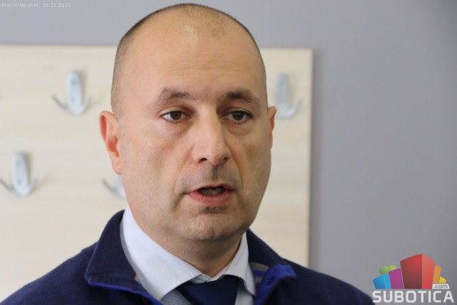 Promena Ustava treba da obezbedi nezavisnost pravosuđa