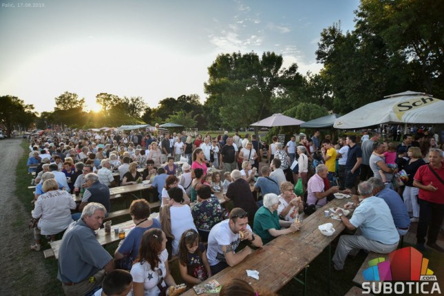 Vojvođanski Mađari proslavili Dan Svetog Ištvana na Paliću