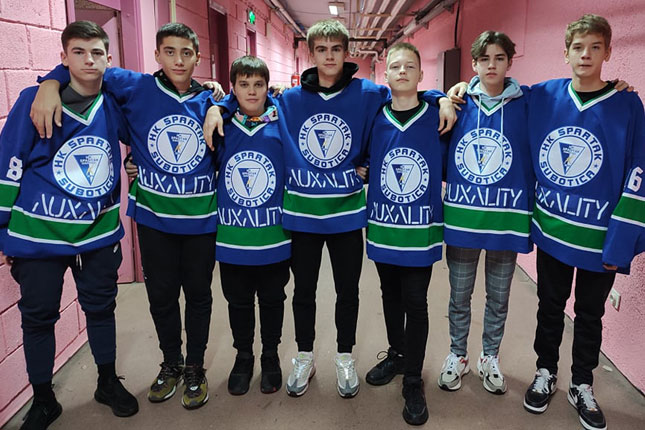 Hokej: Seniori Spartaka ubedljivi u Sarajevu, U12 i U14 selekcije polovične u Budimpešti