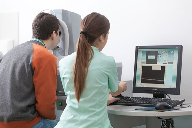 "Perfect Vision" poklanja preoperativne preglede