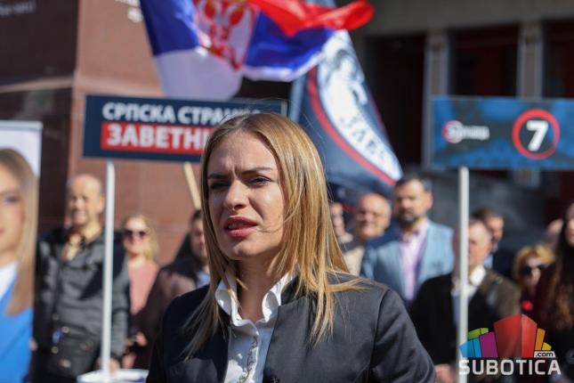 Predsednički kandidat,  Milica Đurđević Stamenkovski posetila Suboticu