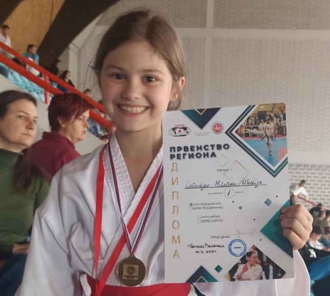 Karate: Takmičari "Spartak Enpija" na Prvenstvu Vojvodine osvojili 47 medalja