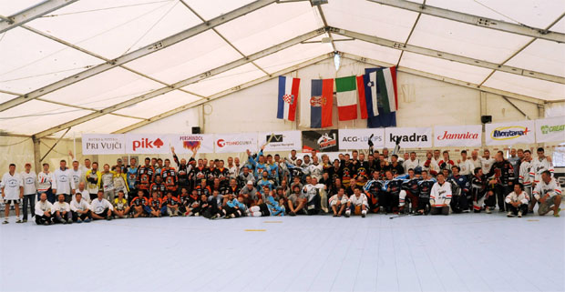 Hokejaši Spartaka na turniru "Tapir Kup 2013" u Zagrebu