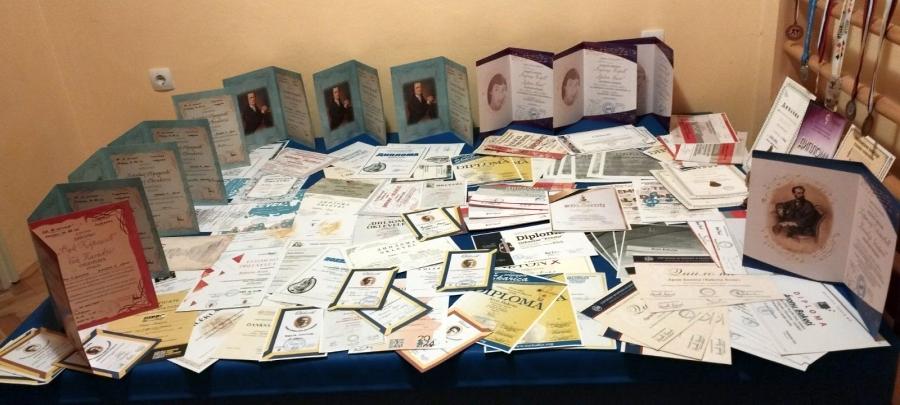 Oni dolaze - Aron Bakota, OŠ “10. oktobar”