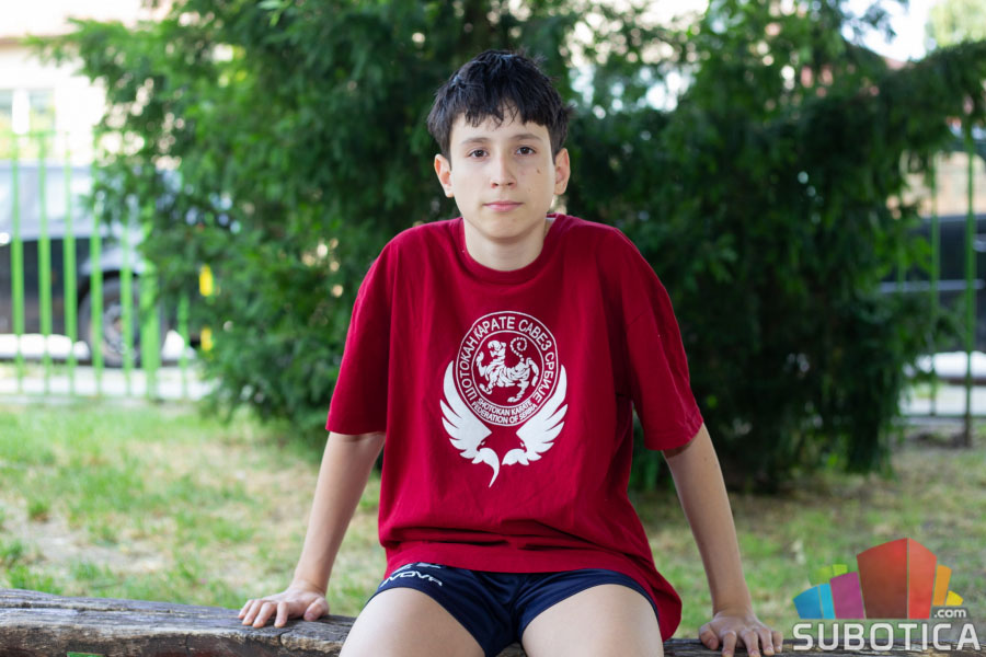 Oni dolaze - Aron Bakota, OŠ “10. oktobar”