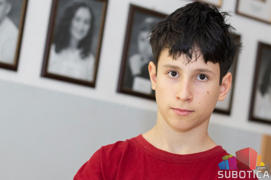 Oni dolaze - Aron Bakota, OŠ “10. oktobar”