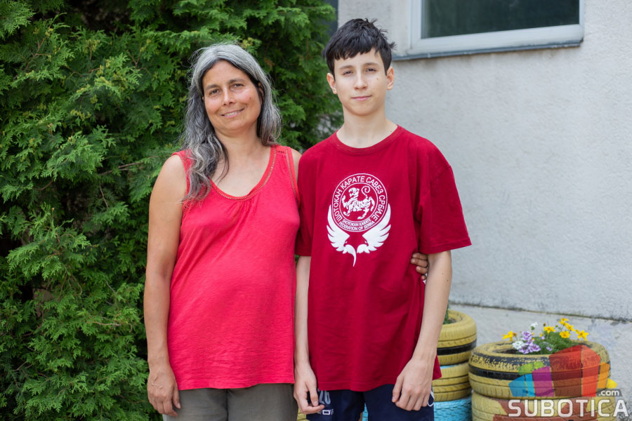 Oni dolaze - Aron Bakota, OŠ “10. oktobar”