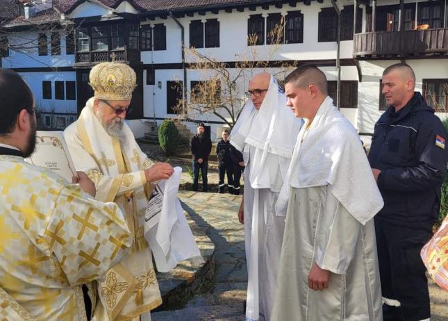 Subotički vatrogasci-spasioci u plemenitoj misiji - sa kolegama uredili put do isposnice manastira Prohor Pčinjski