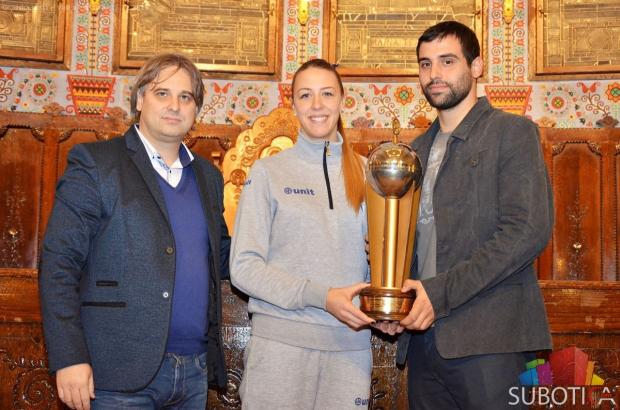 Održana svečanost proglašenja najboljih sportista i kolektiva u 2015. godini