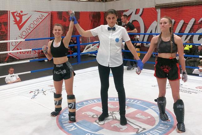 Kik boks: Tri šampionske titule "Top fighter-a" na Prvenstvu Srbije u Novom Sadu