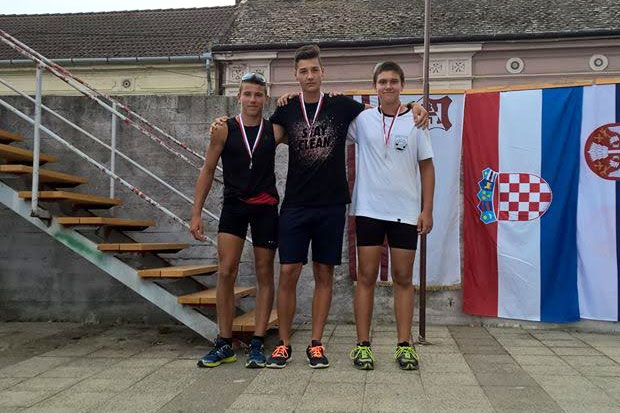 Veslači Palića ostvarili zapažene rezultate na regati u Mađarskoj