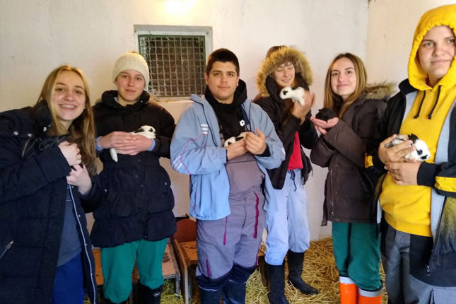 Budući veterinarski tehničari - od kabineta do terena