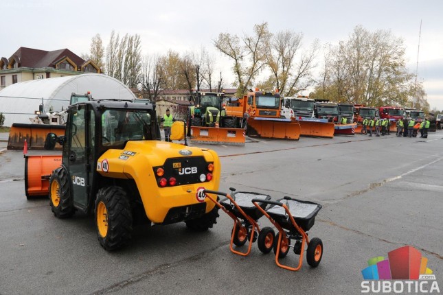 Zimska služba spremna za sezonu održavanja puteva