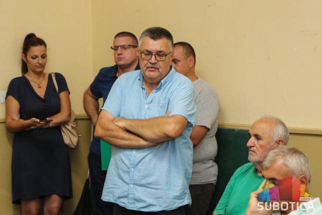 Zbor građana u Bajmoku – na kom koloseku smo zalutali?