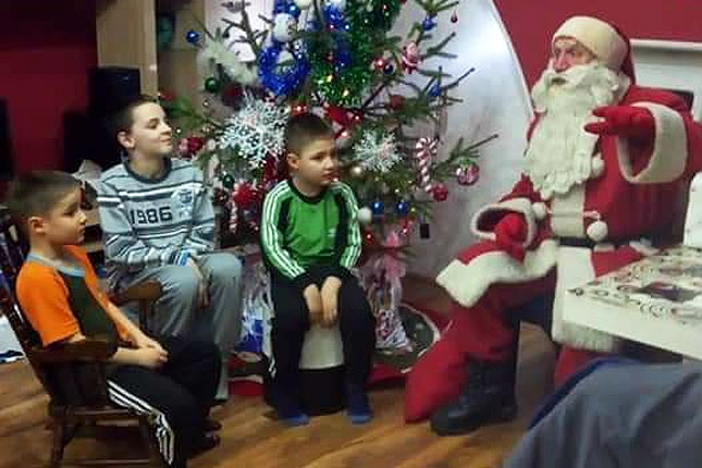 Decu ne smemo da razočaramo – poručuje najpoznatiji subotički Deda Mraz