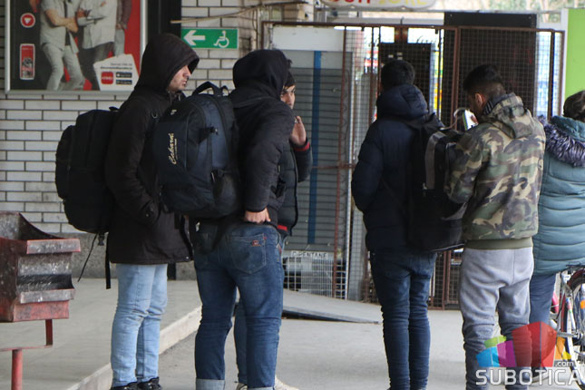 Migranti "zaglavljeni" - napred ne mogu, nazad nemaju gde