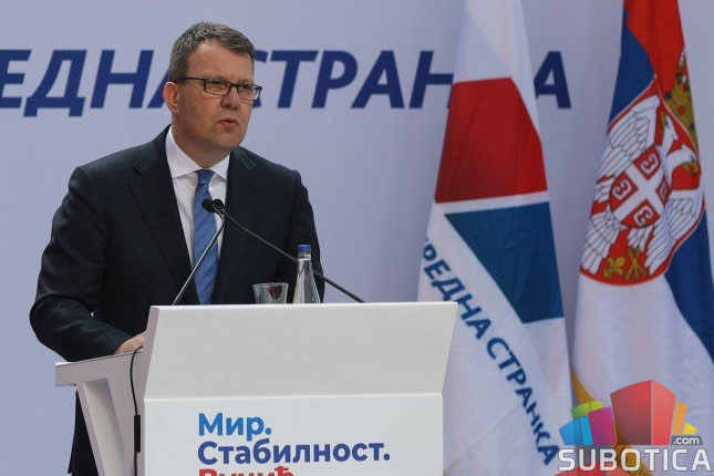 Miting Srpske napredne stranke – u Suboticu i Srbiju stižu velike  investicije