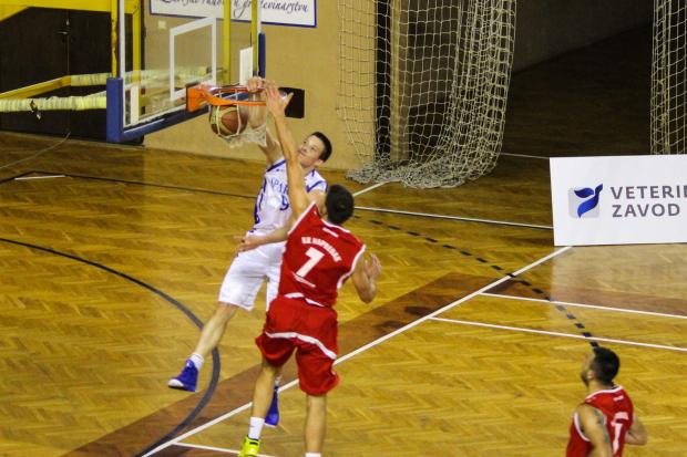 Pobeda košarkaša Spartaka protiv Napretka (75:70)