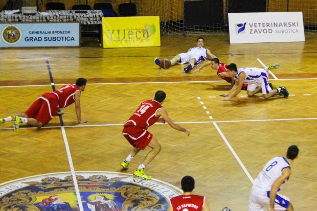 Pobeda košarkaša Spartaka protiv Napretka (75:70)