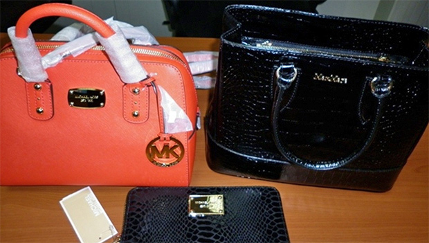 Krijumčarili "Hugo Boss" i "Guess" iz Beča