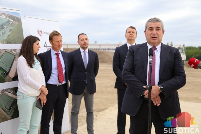 Pokrajinski premijer položio kamen temeljac za izgradnju fabrike "Kaminada"