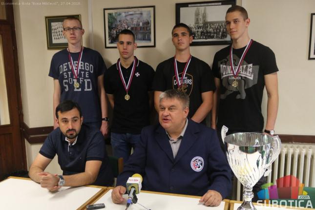 Basketaši Ekonomske škole šampioni Srbije i učesnici Svetskog prvenstva za srednjoškolce