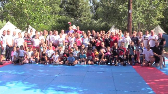 Kikbokseri "Top fighter"-a učestvovali na Kampu perspektivnih sportista u Kanjiži