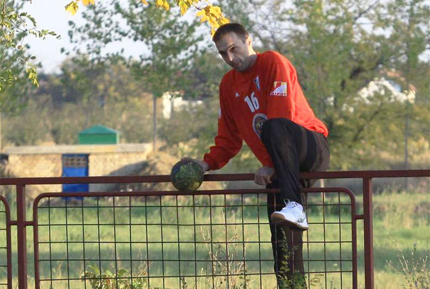 Vedro nebo, beton i pobeda rukometaša Spartak Vojput-a