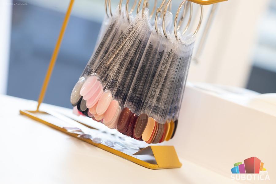 Otvoren savremeni edukativni centar u manikirskoj industriji