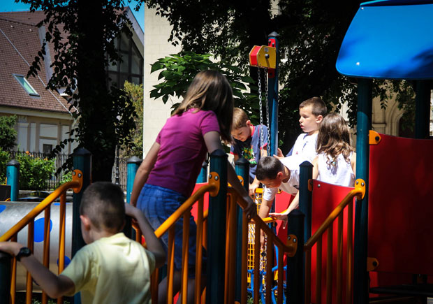 Otvoreno novo igralište u centru grada