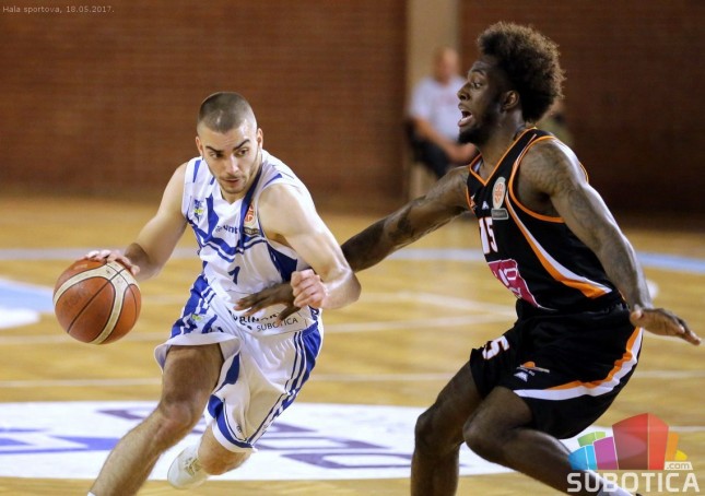 Košarkaši Spartaka poraženi od Dinamika (73:83)