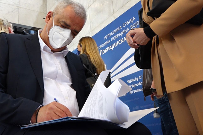 Za uređenje atarskih puteva na severu Vojvodine iz pokrajinskog budžeta izdvojeno 20 miliona dinara