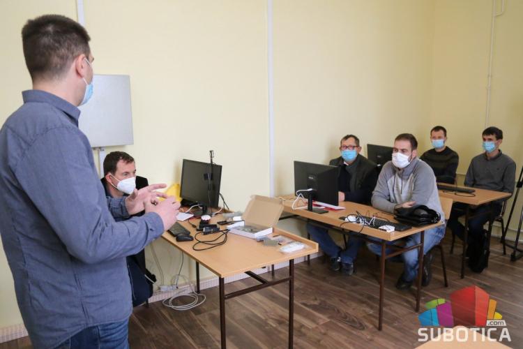 Novi informatički kabinet u Tehničkoj školi "Ivan Sarić"