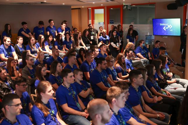 "Greenteligence" i "ŽSON"  pobednici 8. BizKod-a