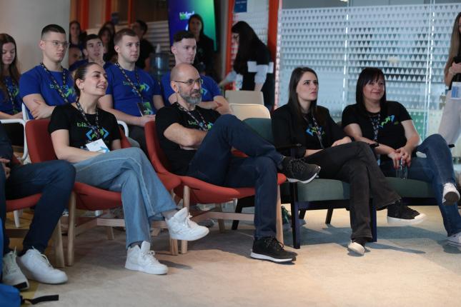 "Greenteligence" i "ŽSON"  pobednici 8. BizKod-a