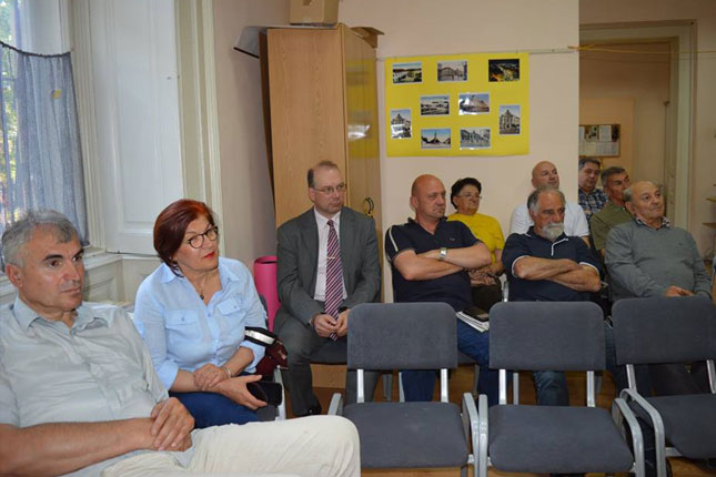 Uspešno prvo poetsko veče "Književne večeri četvrtkom" u MZ "Centar 3"