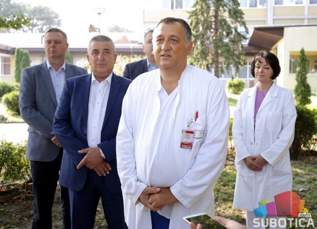 Gradonačelnik obišao bebu rođenu na Dan grada Subotice