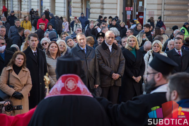 Svečano otkriven Spomenik kralju Petru Prvom Karađorđeviću
