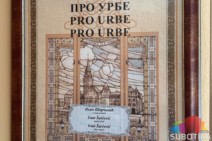 SUgrađani: Ivan Šarčević "Stavio sam štafelaj ispred nosa i krenuo!"
