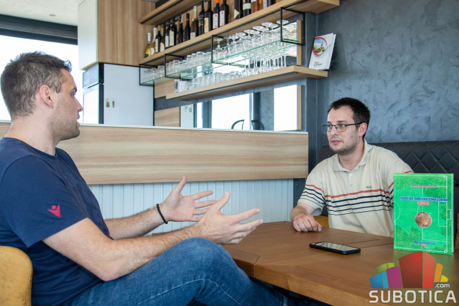 Hronika niželigaškog fudbala i zaboravljenih klubova