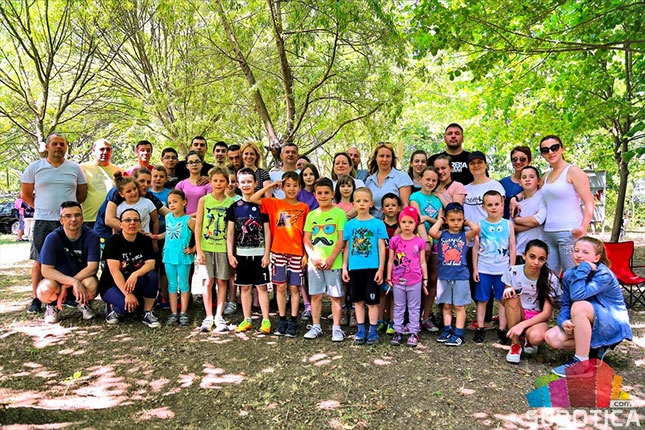 Spomenici kralju Aleksandru i vojvodi Mišiću krase Mini Jugoslaviju