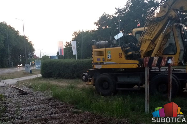 Radovi na "brzoj pruzi" uznemirili građane, izvođač moli za strpljenje jer je u pitanju viši interes i investicija za budućnost